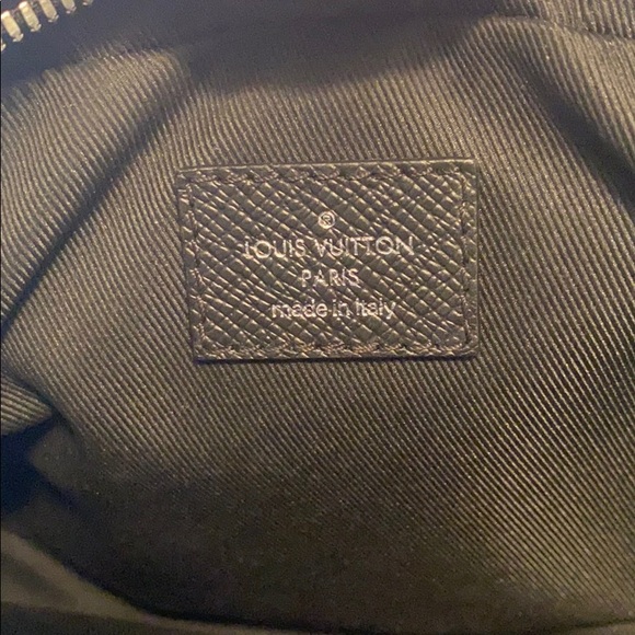 Louis Vuitton Outdoor Bum Bag - Picture 5 of 7